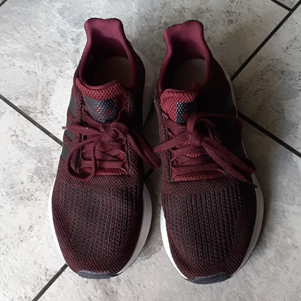 Adidas Swift Run Shoes